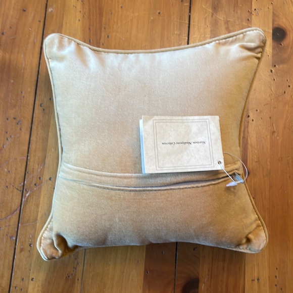 Embroidered needlepoint dog pillow shih tzu - Picture 9 of 10